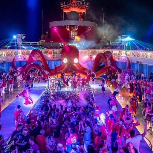 virgin-voyagesparty (1)